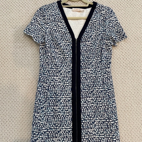 Tory Burch dress size small - Picture 3 of 3